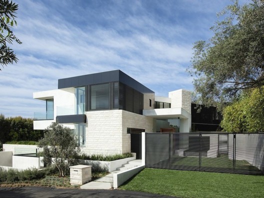 $38,000,000 Contemporary Architectural Mansion On Sale