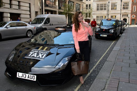 Ride In London's First Lamborghini Cab