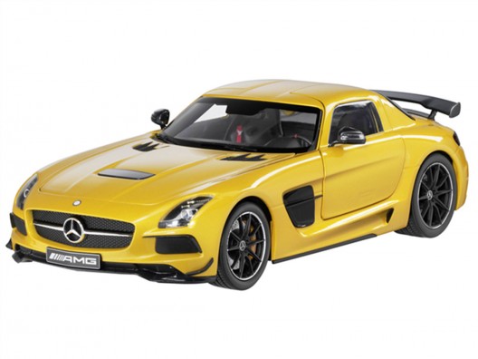 Minichamps its SLS AMG Black Series 1:18 offers at a price of 99.90euros($137), which is much less than its bigger, original version.