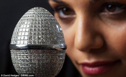 Worlds Most Expensive Easter Egg Dazzles With A Diamond-Studded Shell