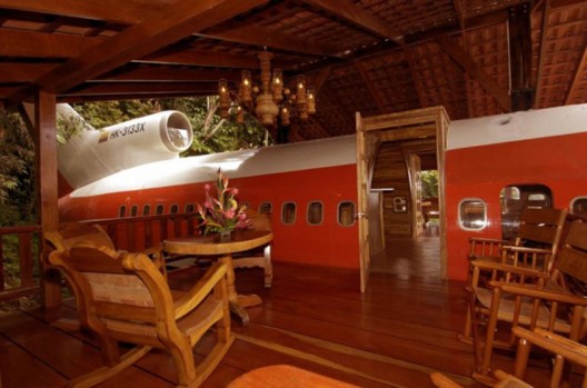 Boeing 727 transformed into a luxury hotel suite in Costa Rica