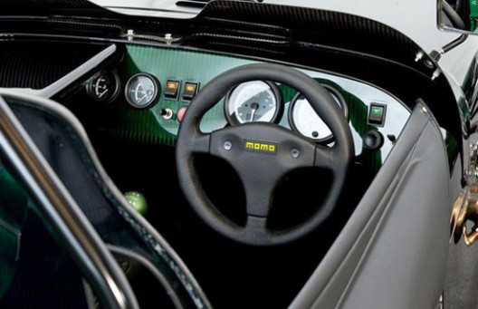 Caterham Cars for the Japanese market is introduced a new special edition of model Seven