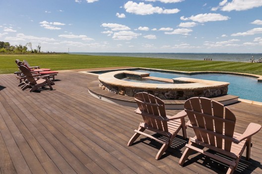 Enjoy Gracious Living Along the Chesapeake Bay - $6,9 Million Conquest Manor
