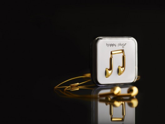 Upgrade Your Look with Happy Plugs’ Gold Earbuds