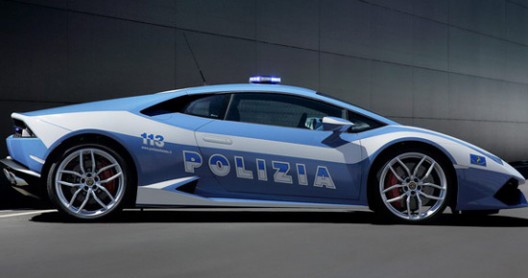 Lamborghini Huracan As Police Car In Italy