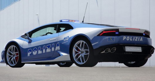 Lamborghini Huracan As Police Car In Italy