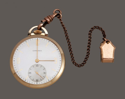 Pocket watch awarded to Babe Ruth tops $650,000 at auction