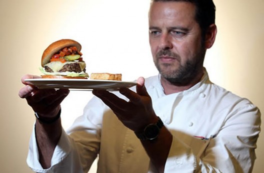 British Airways creates a gourmet hamburger for first class passengers