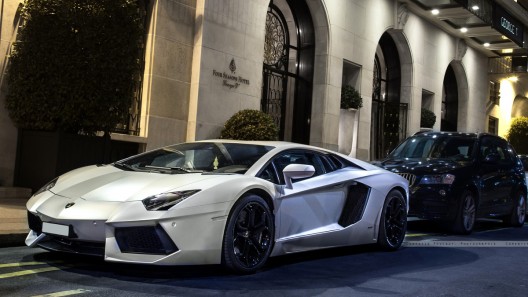 George Clooney Has New Wife And New Lamborghini Aventador