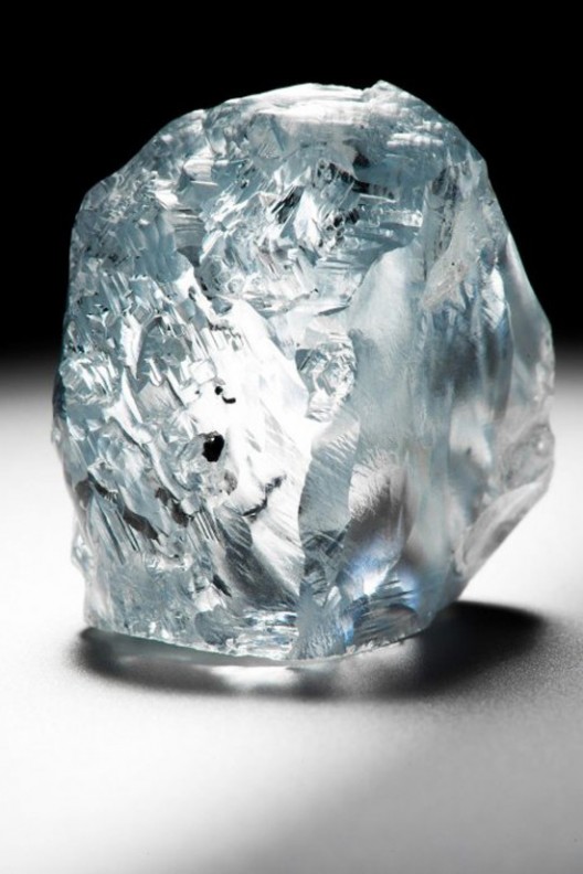 diamond of 122.52 carats was found in the mine Cullinan