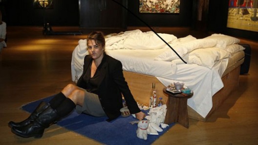 Tracey Emins Dirty Bed Sold for £2.2 Million at Auction