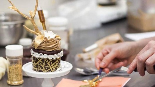 Le Dolci Bakery Creates World's Most Expensive Cupcake
