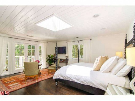 Vince Vaughn Bought House from Kate Bosworth