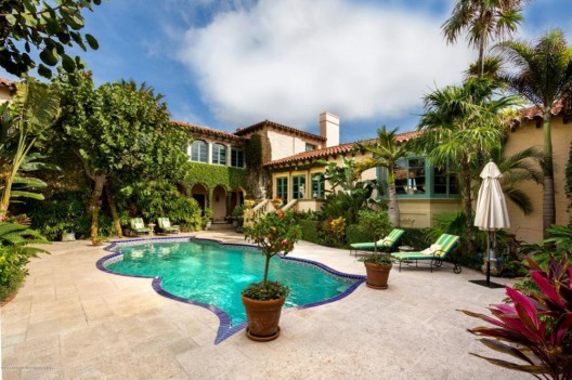 Ivana Trump’s Palm Beach Mansion Sold for $16.6 Million