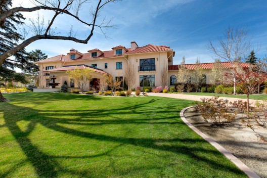 Historic Nixon Mansion in Nevada on Sale for $20,4 Million