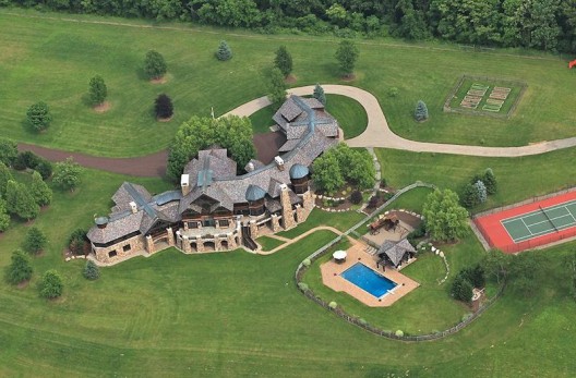 Mountain Luxury Estate in New Jersey on Sale for $7,9 Million