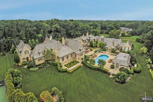 Quintessential Estate, New Jersey on Sale for $16,5 Million
