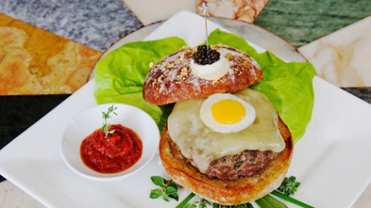 £1,100 Glamburger - Worlds Most Expensive Burger