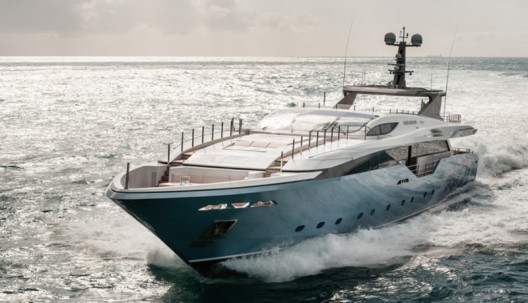 Admiral Regale 45 FLYING DRAGON Yacht Available for Charter
