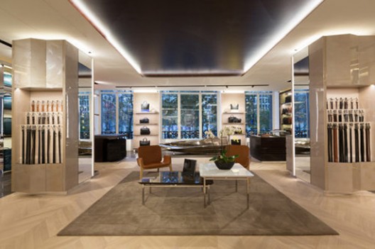 Longchamp opened its new flagship store in Paris on the prestigious Champs-Élysées