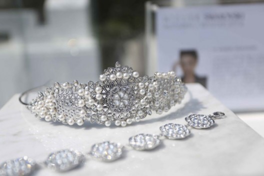 First Swarovski Collection of Hair Accessories by Ye Mingzi