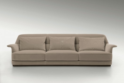 New Collection of Bentley Home Furniture and Accessories Debuts at Maison & Objet Fair in Paris