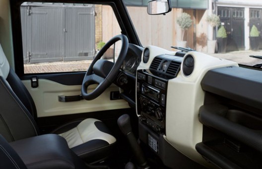 Land Rover Defender will appear in three new special editions