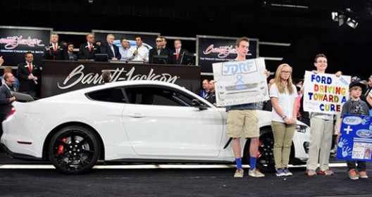 The First Copy Of The Mustang Shelby GT350R Sold For $1Million
