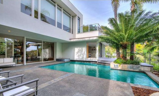 Alan Landsburg's Beverly Hills Mansion on Sale for $6.995 Million