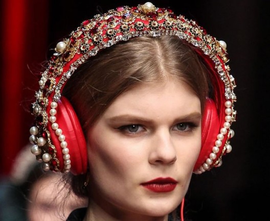 D&G Headphones With Crystals, Fur And Pearls