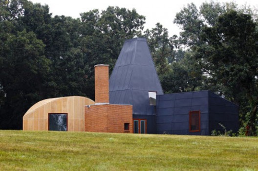 Frank Gehry's Winton Guest House at Auction