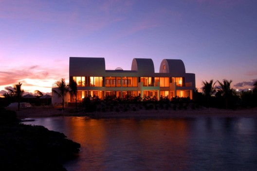Bid to Spend a Week in a 5-Bedroom Beachfront Villa on the Beautiful Island of Anguill