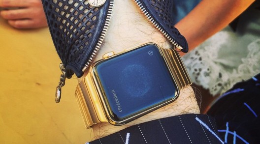 Karl Lagerfeld's Luxe Customized Gold Apple Watch