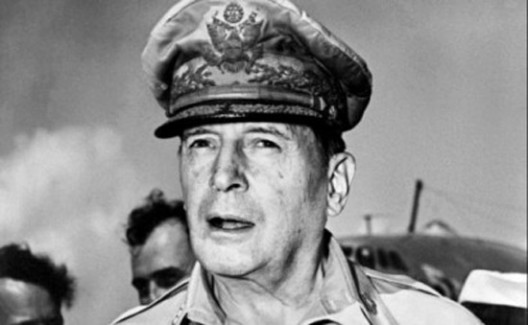 General MacArthurs watch sells for $75,000