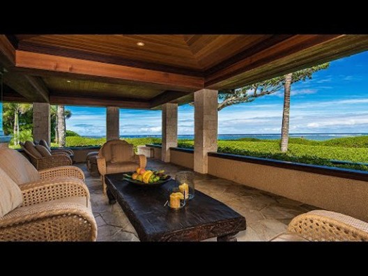 Hawaiian Oceanfront Estate Along Famed North Shore in Kauai At Auction