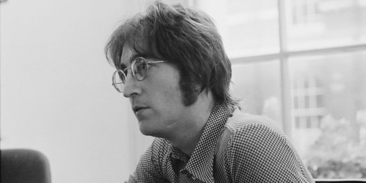John Lennons Iconic Round Glasses To Be Auctioned