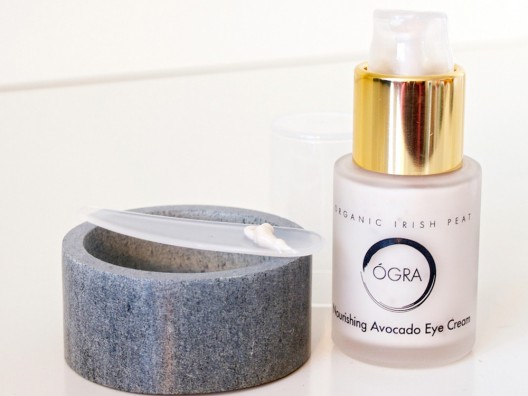 Ógra Skincare Cosmetics Restores Skin to a Youthful State