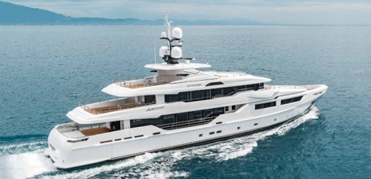 Entourage Yacht Available For Charter