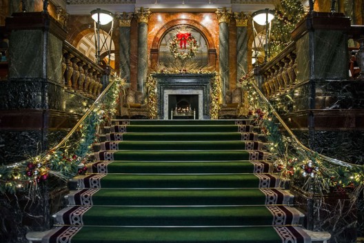 Mandarin Oriental Hyde Park London Teamed Up With Harrods For Christmas Package
