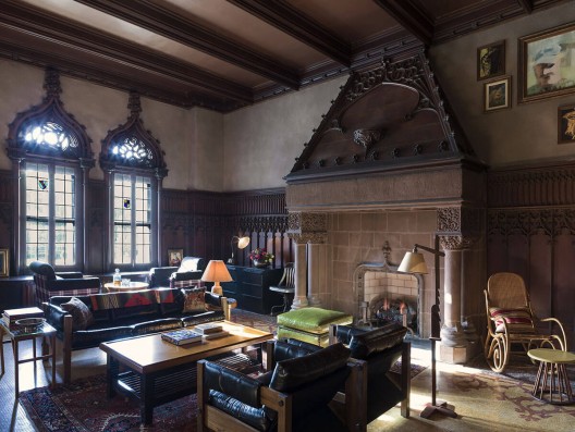 Chicago's Historic, Exclusive Men's Club Transformed Into Luxury Hotel