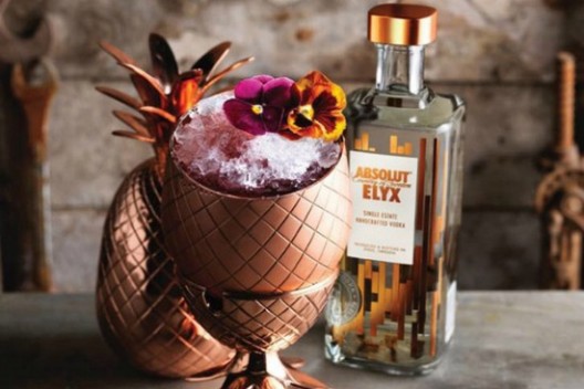 Absolut Elyx – Luxury For Charity