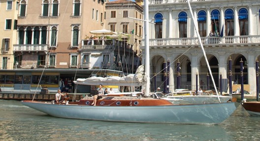 James Bond's Spirit 54 Soufrière Yacht From Casino Royale On Sale