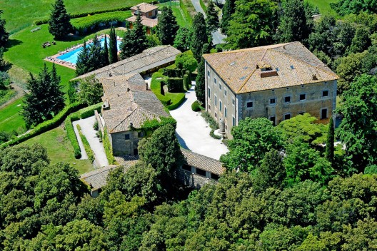Exquisite Original 17th Century Italian Villa On Sale For 7,9 Million