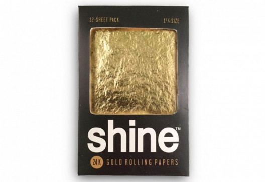 The Ultimate In Smoking - 24-Karat Gold Rolling Papers