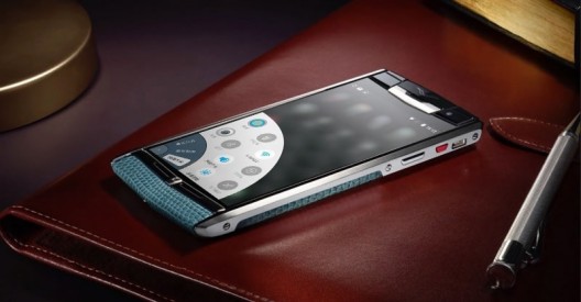 Special Version of Hola Launcher for Smartphone Vertu