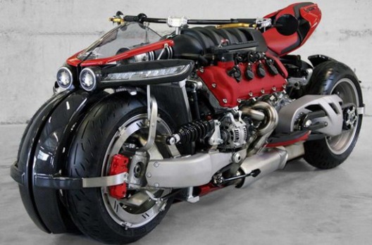 Lazareth LM 847 – A Motorcycle With A Maserati Engine
