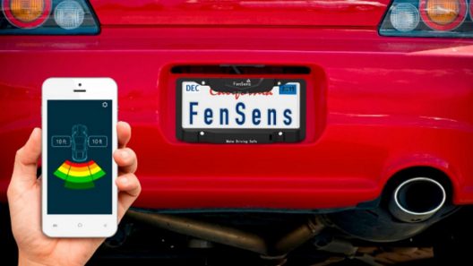 FenSens Turns Your License Plate Holder Into Ultrasonic Parking Assistant