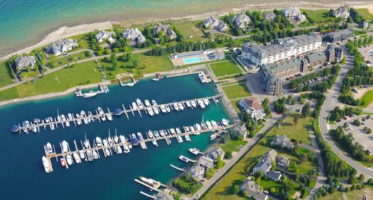 Lake Michigans Magazine-Worthy Waterfront Home To Be Auctioned on June 28, 2016