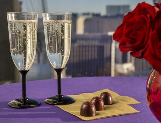 Las Vegas’ High Roller to Launch North America’s First In-Cabin Chocolate Tastings