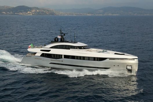 Columbus Yachts' ELEONORA III Sport Hybrid Superyacht
